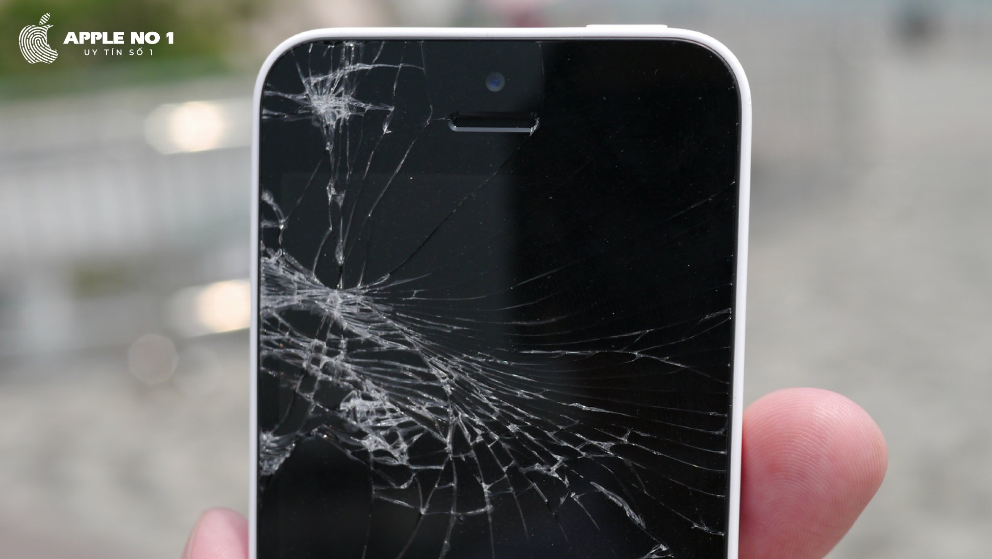iphone 5c bị rơi vỡ màn hình